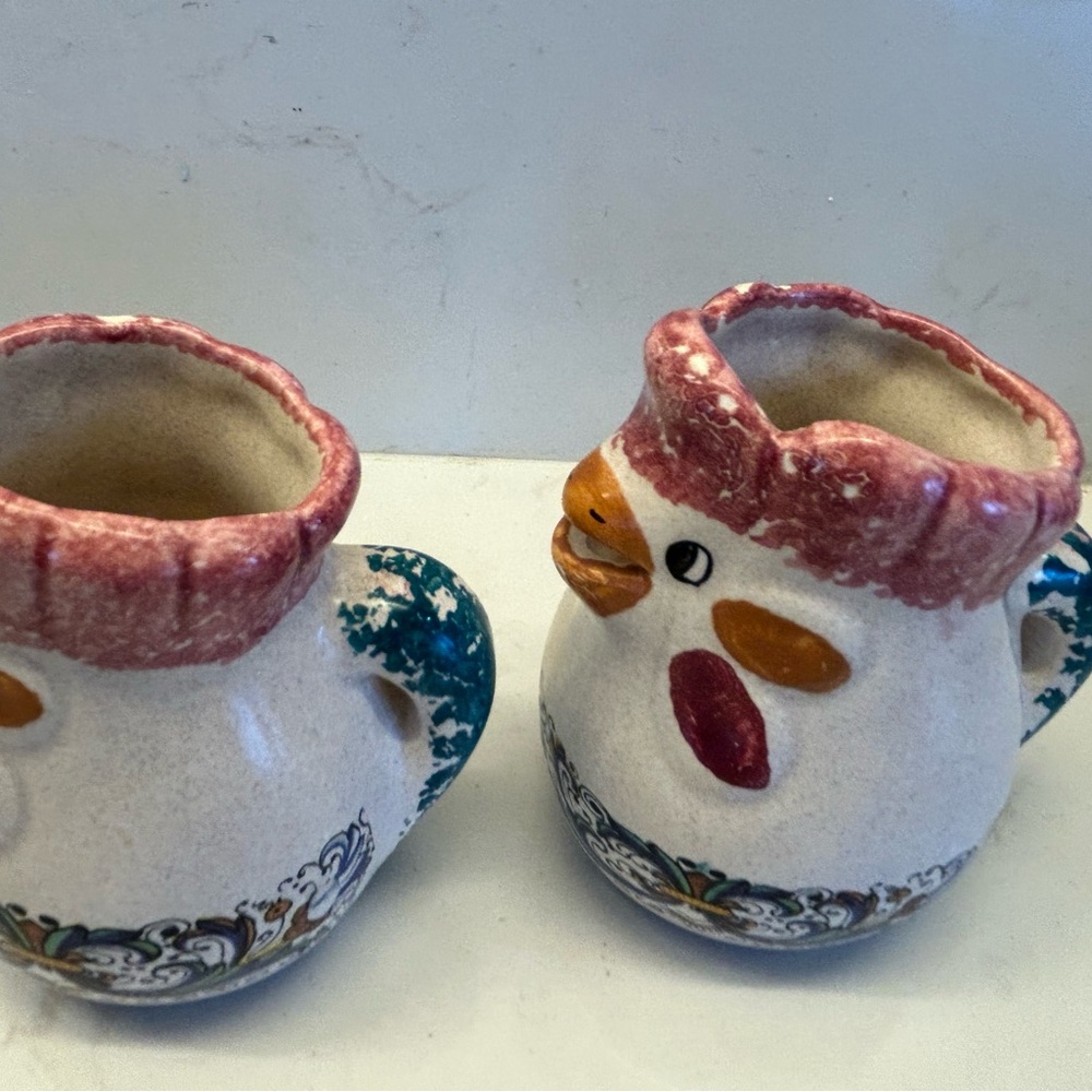 Set hand painted Italian petite creamers - Picture 6 of 10